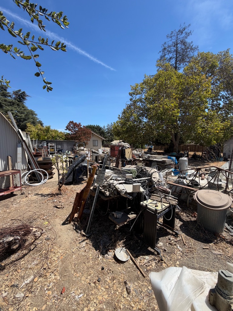 Junk hauling and property cleanout Bay Area